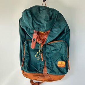 Evrgrn Backpack Green & Orange